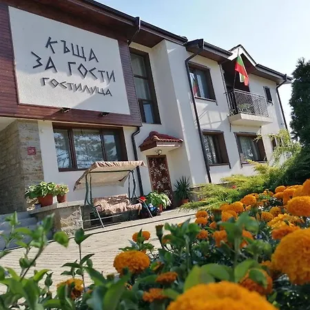Guesthouse Gostilitsa בית הארחה