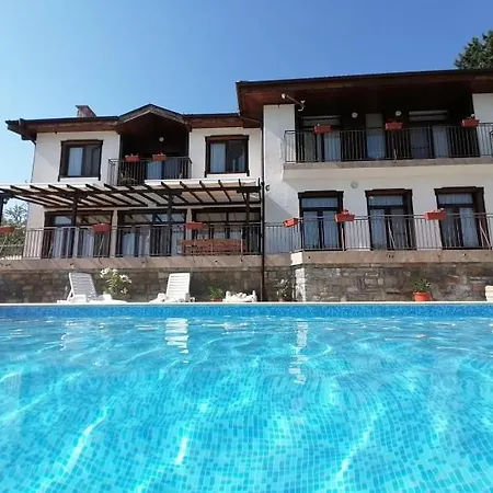 Guesthouse Gostilitsa