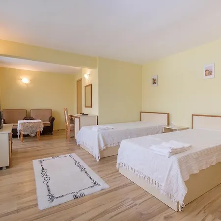 בית הארחה Guesthouse Gostilitsa *