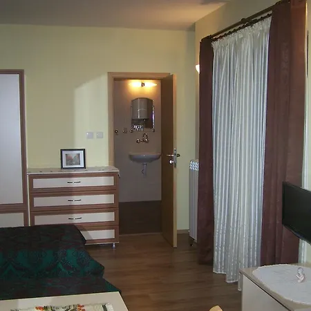 Guesthouse Gostilitsa 4*